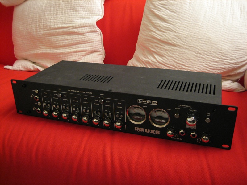 Review of the Line 6 UX8 digital audio interface : The UX is back 